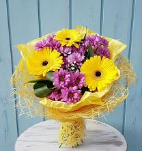Букет цветов из:  Хризантемы и Герберы в Чистые Боры