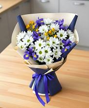 Букет цветов из:  Розы, Ирисы и Хризантемы в Чистые Боры