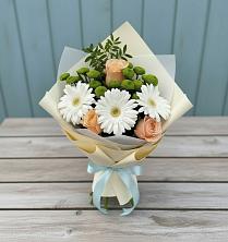 Букет цветов из:  Герберы, Розы и Хризантемы в Чистые Боры