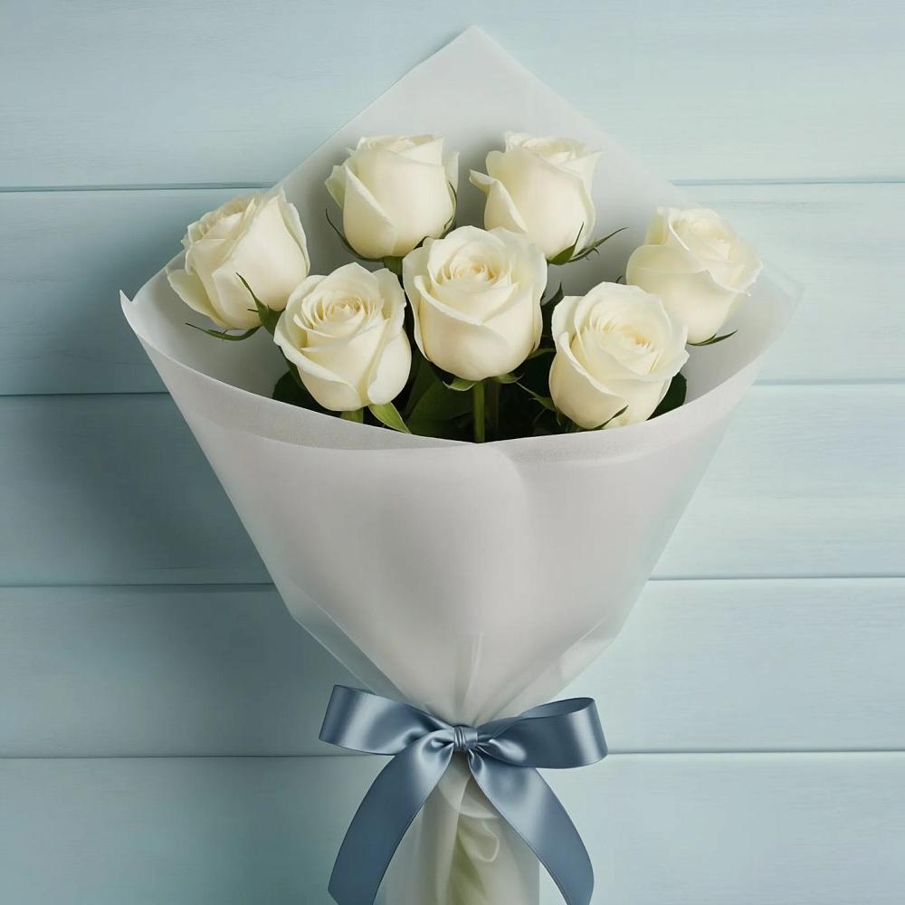 Букет 7 Белых роз Эдлесс Лав в Чистые Боры