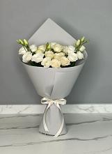 Букет цветов из:  Розы и Лизиантусы в Чистые Боры